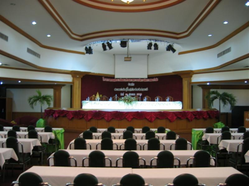 Pathumthani Place Hotel Екстериор снимка