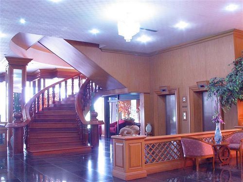 Pathumthani Place Hotel Екстериор снимка